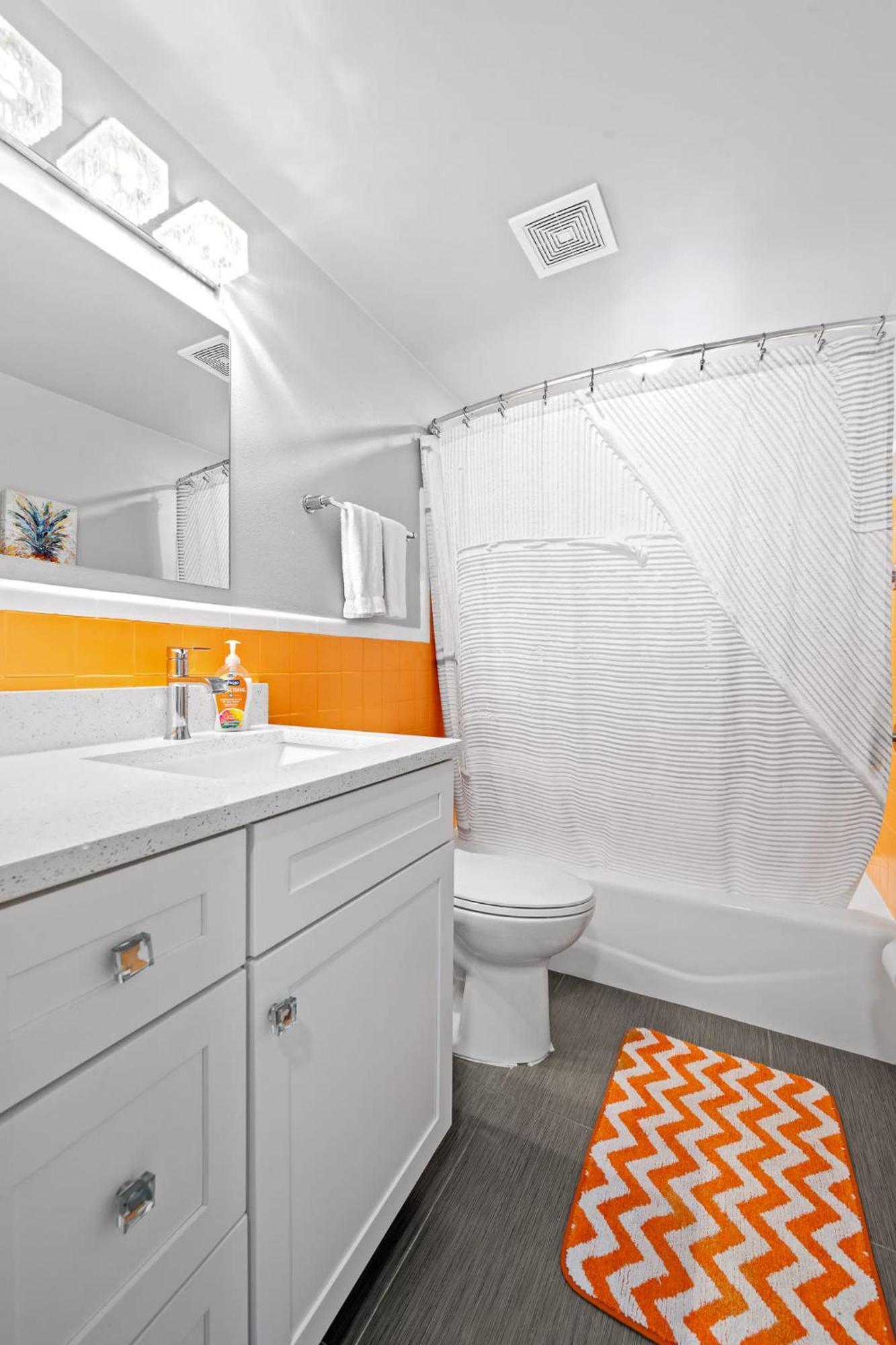 Midtown Cottage - In The Heart Of Cocoa Beach Eksteriør billede